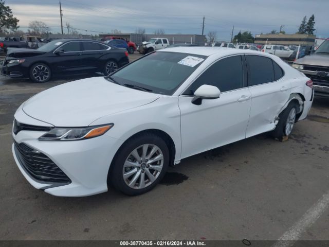 Photo 1 VIN: 4T1B11HK8KU837121 - TOYOTA CAMRY 