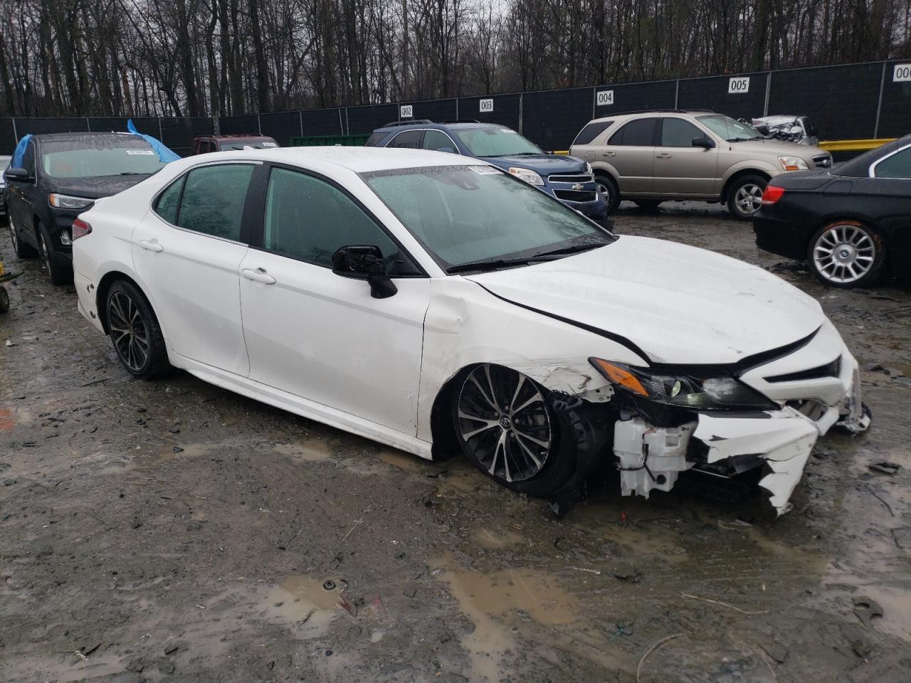 Photo 3 VIN: 4T1B11HK8KU837152 - TOYOTA CAMRY 