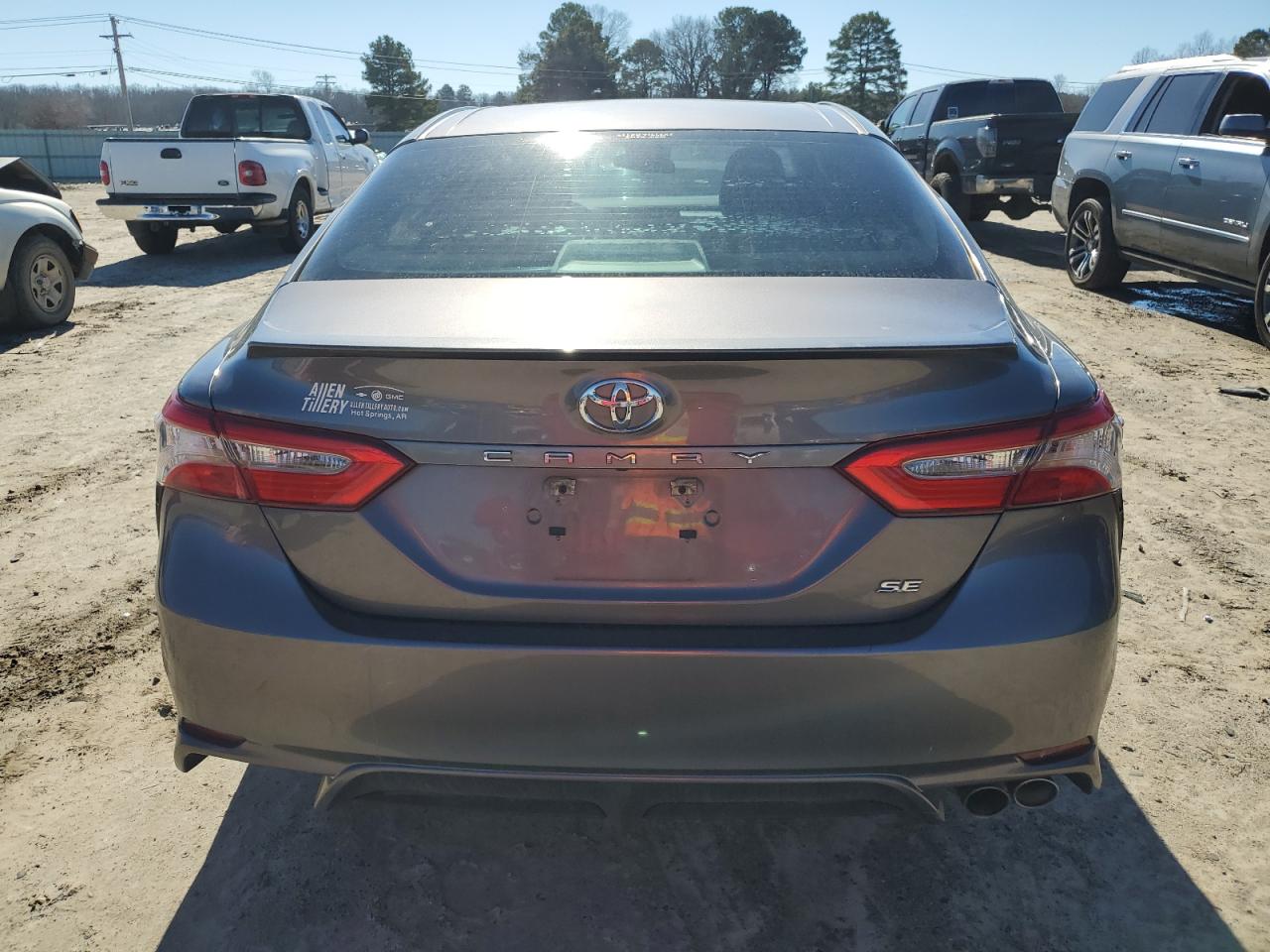 Photo 5 VIN: 4T1B11HK9JU014602 - TOYOTA CAMRY 