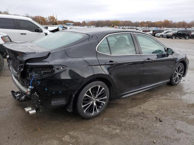 Photo 2 VIN: 4T1B11HK9JU023977 - TOYOTA CAMRY 