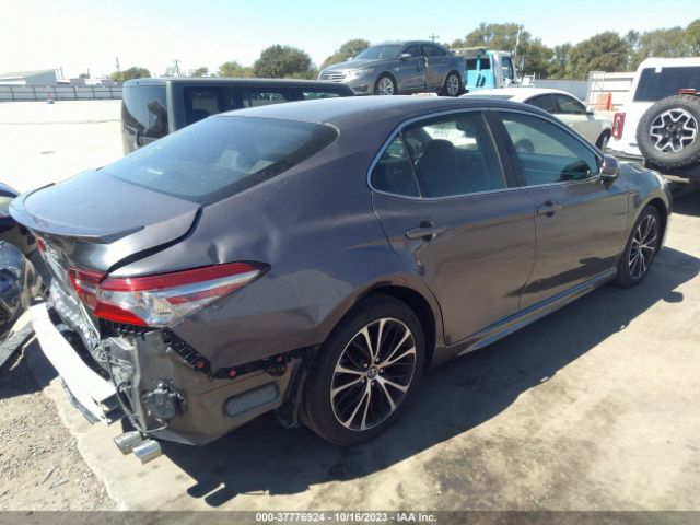 Photo 3 VIN: 4T1B11HK9JU025132 - TOYOTA CAMRY 