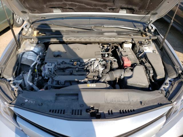 Photo 6 VIN: 4T1B11HK9JU031173 - TOYOTA CAMRY 