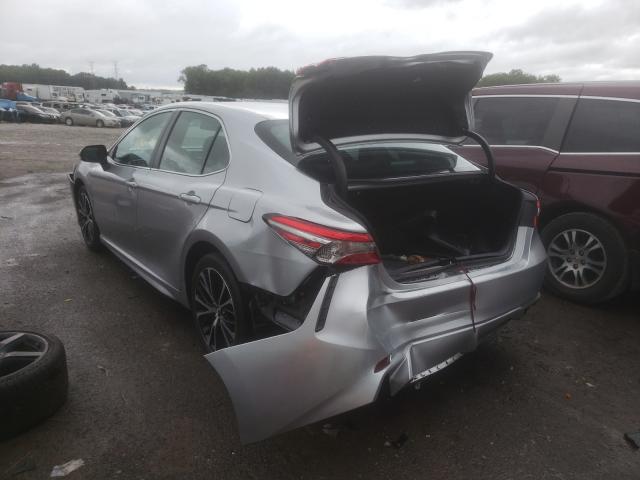 Photo 2 VIN: 4T1B11HK9JU032887 - TOYOTA CAMRY LE A 