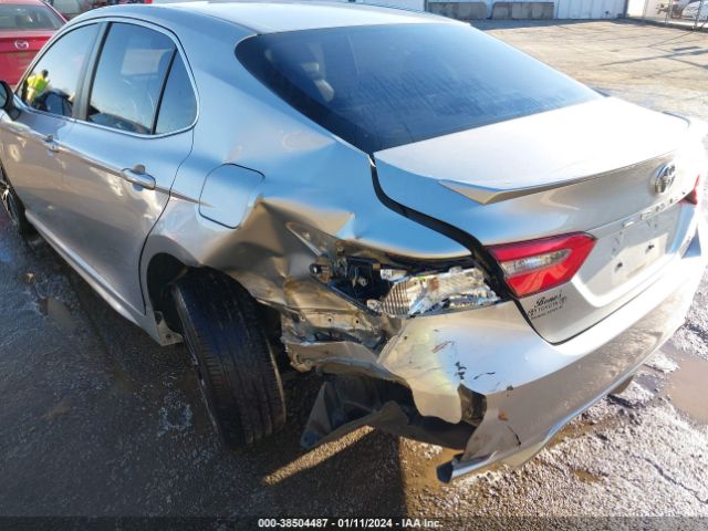 Photo 5 VIN: 4T1B11HK9JU036115 - TOYOTA CAMRY 