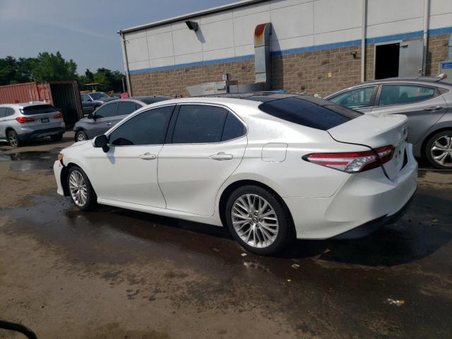 Photo 1 VIN: 4T1B11HK9JU043243 - TOYOTA CAMRY XLE 