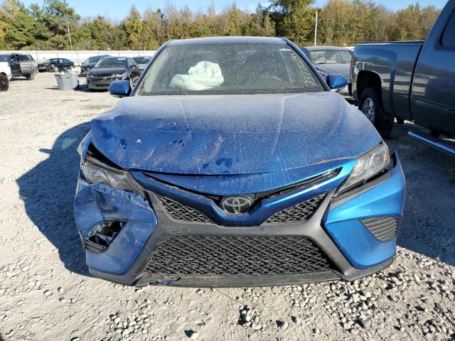 Photo 4 VIN: 4T1B11HK9JU047292 - TOYOTA CAMRY 