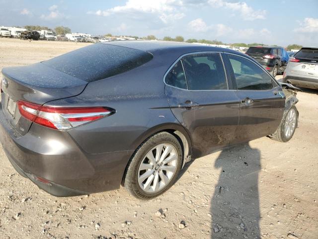 Photo 2 VIN: 4T1B11HK9JU058955 - TOYOTA CAMRY L 