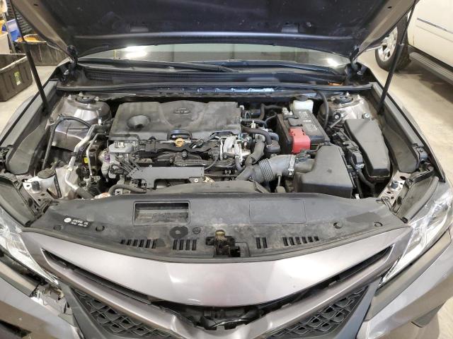 Photo 10 VIN: 4T1B11HK9JU063721 - TOYOTA CAMRY 