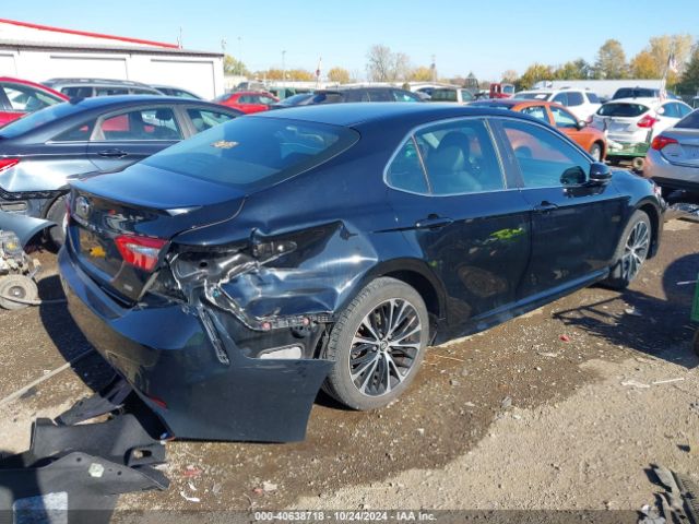 Photo 3 VIN: 4T1B11HK9JU065887 - TOYOTA CAMRY 