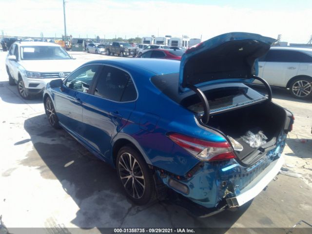 Photo 2 VIN: 4T1B11HK9JU078509 - TOYOTA CAMRY 