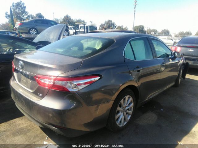 Photo 3 VIN: 4T1B11HK9JU094340 - TOYOTA CAMRY 