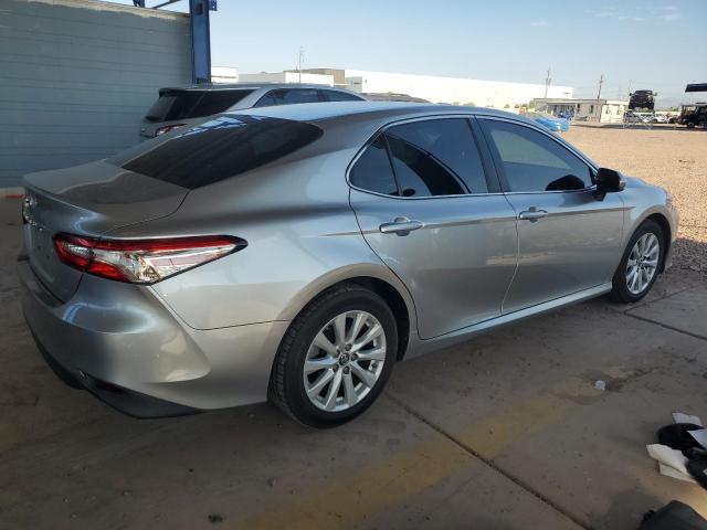 Photo 2 VIN: 4T1B11HK9JU094712 - TOYOTA CAMRY L 