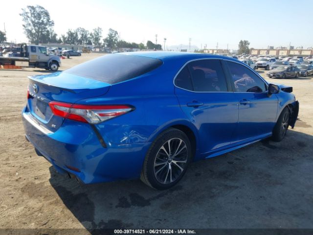 Photo 3 VIN: 4T1B11HK9JU123934 - TOYOTA CAMRY 