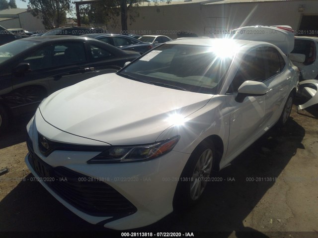 Photo 1 VIN: 4T1B11HK9JU129152 - TOYOTA CAMRY 