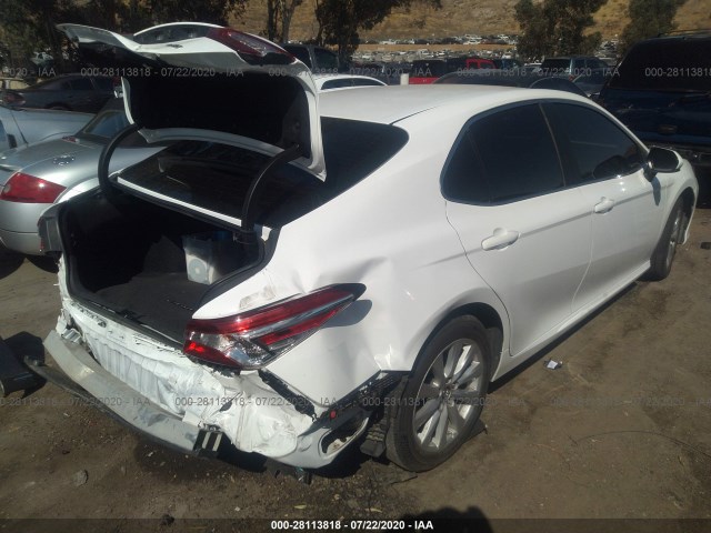 Photo 3 VIN: 4T1B11HK9JU129152 - TOYOTA CAMRY 