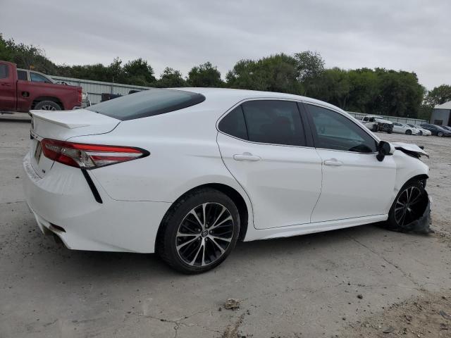 Photo 2 VIN: 4T1B11HK9JU133475 - TOYOTA CAMRY L 