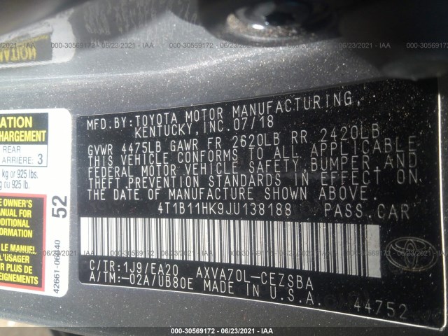 Photo 8 VIN: 4T1B11HK9JU138188 - TOYOTA CAMRY 