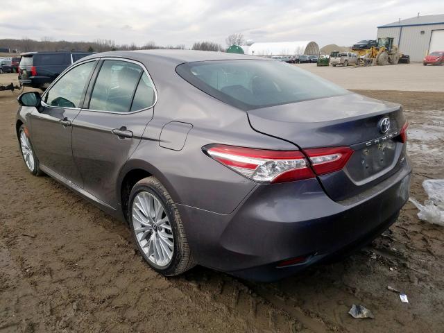 Photo 2 VIN: 4T1B11HK9JU141835 - TOYOTA CAMRY L 