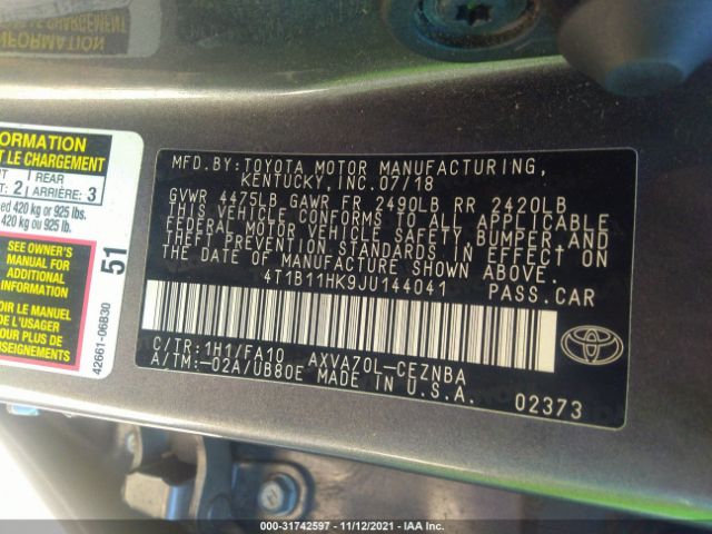 Photo 8 VIN: 4T1B11HK9JU144041 - TOYOTA CAMRY 