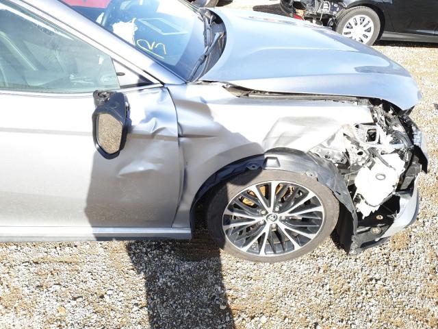 Photo 8 VIN: 4T1B11HK9JU154908 - TOYOTA CAMRY L 