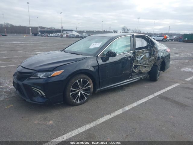 Photo 1 VIN: 4T1B11HK9JU155475 - TOYOTA CAMRY 