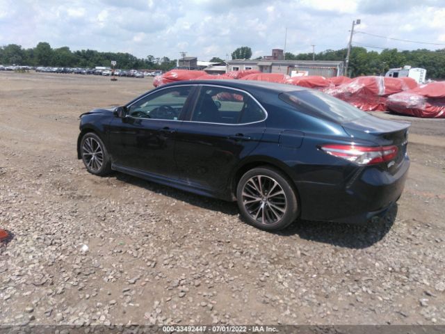 Photo 2 VIN: 4T1B11HK9JU509012 - TOYOTA CAMRY 