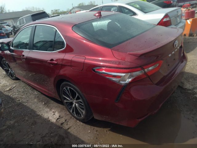 Photo 2 VIN: 4T1B11HK9JU510709 - TOYOTA CAMRY 