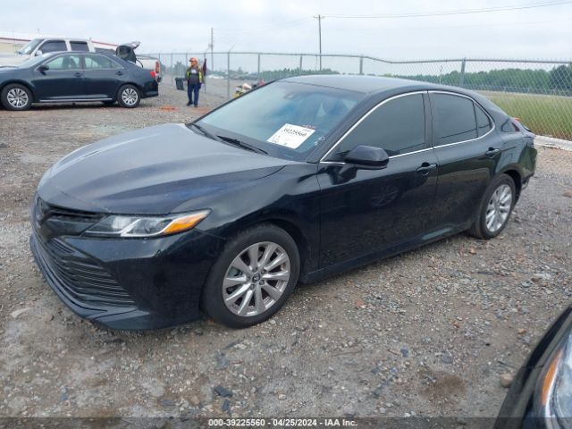 Photo 1 VIN: 4T1B11HK9JU516171 - TOYOTA CAMRY 