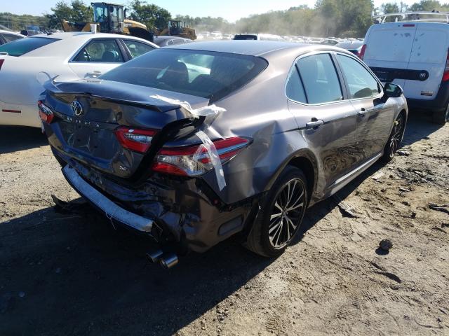 Photo 3 VIN: 4T1B11HK9JU518454 - TOYOTA CAMRY L 