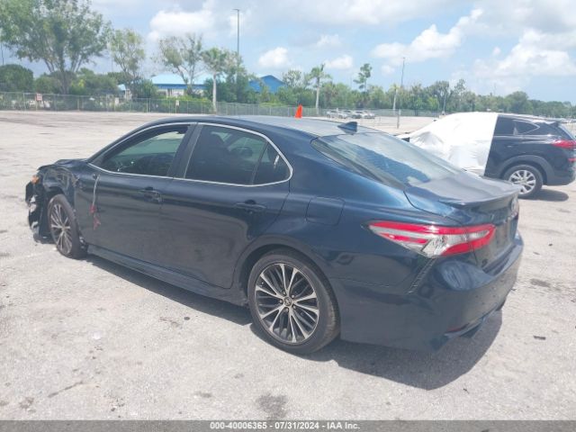 Photo 2 VIN: 4T1B11HK9JU534587 - TOYOTA CAMRY 