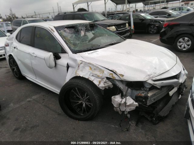 Photo 0 VIN: 4T1B11HK9JU542561 - TOYOTA CAMRY 