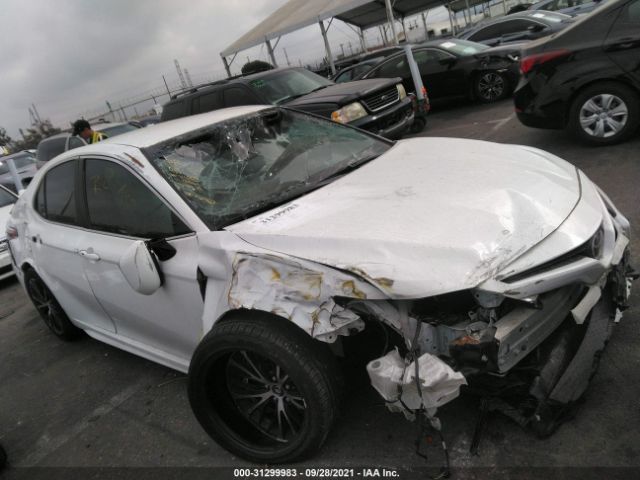 Photo 5 VIN: 4T1B11HK9JU542561 - TOYOTA CAMRY 