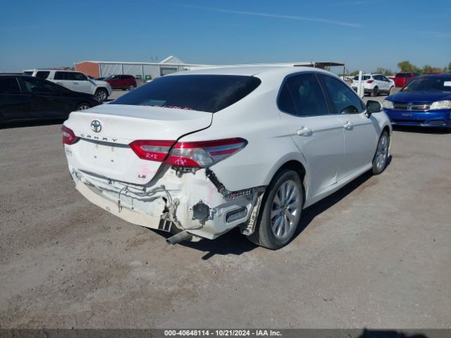 Photo 3 VIN: 4T1B11HK9JU547811 - TOYOTA CAMRY 