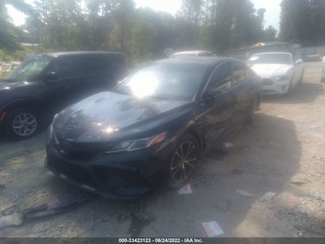 Photo 1 VIN: 4T1B11HK9JU561725 - TOYOTA CAMRY 