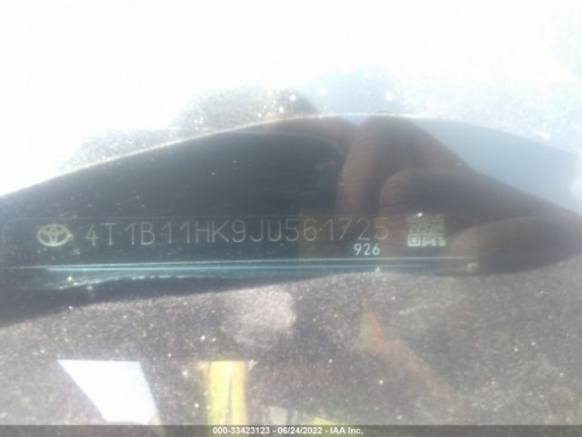 Photo 8 VIN: 4T1B11HK9JU561725 - TOYOTA CAMRY 