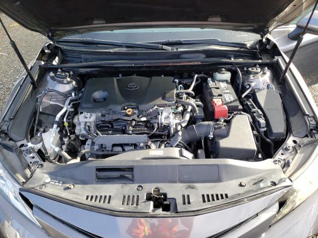 Photo 10 VIN: 4T1B11HK9JU562387 - TOYOTA CAMRY 