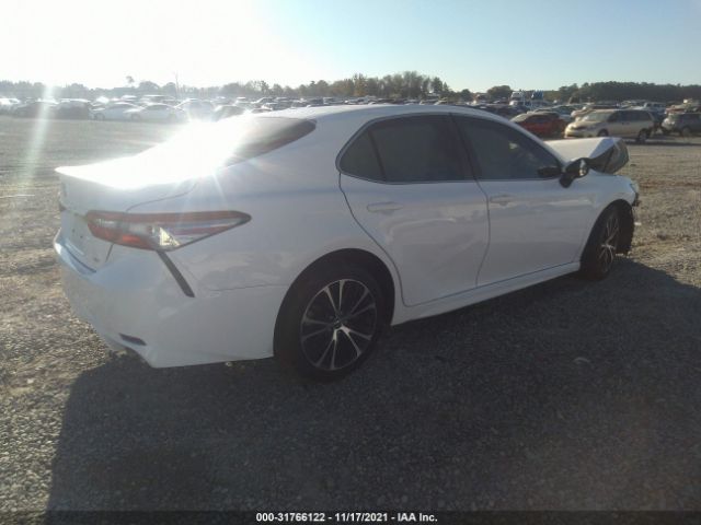 Photo 3 VIN: 4T1B11HK9JU576726 - TOYOTA CAMRY 