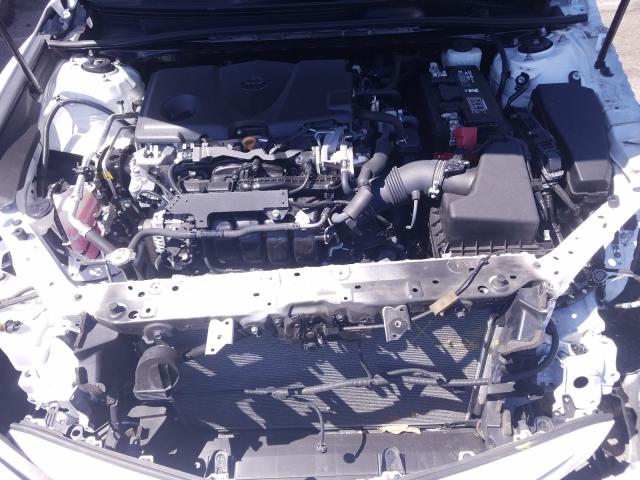 Photo 6 VIN: 4T1B11HK9JU586267 - TOYOTA CAMRY L 