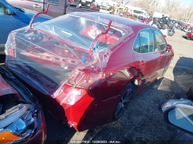 Photo 3 VIN: 4T1B11HK9JU587631 - TOYOTA CAMRY 