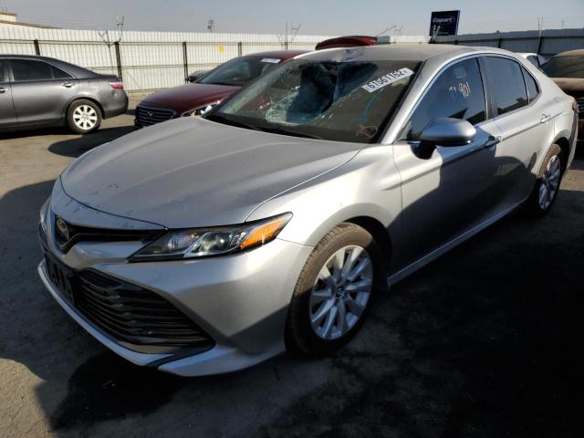 Photo 1 VIN: 4T1B11HK9JU590383 - TOYOTA CAMRY L 