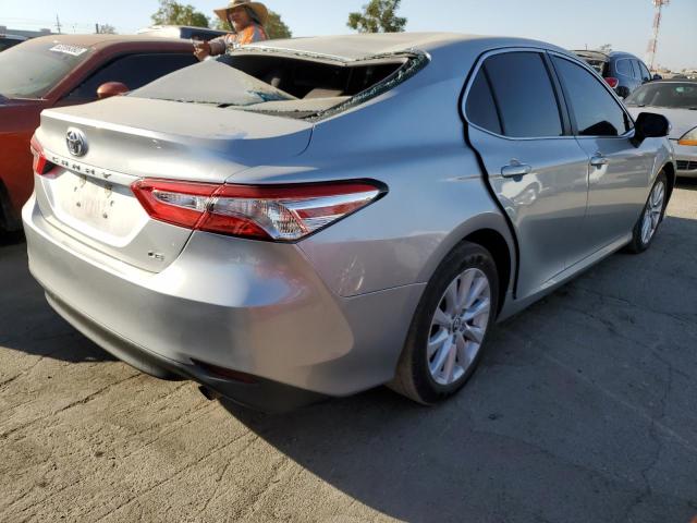 Photo 3 VIN: 4T1B11HK9JU590383 - TOYOTA CAMRY L 