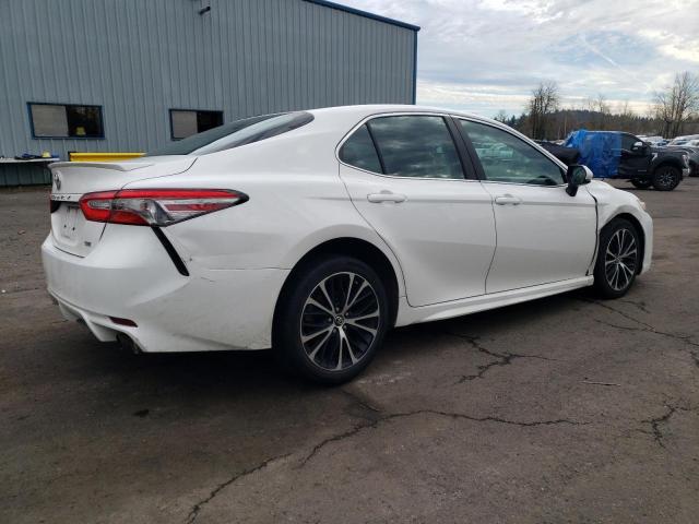 Photo 2 VIN: 4T1B11HK9JU592831 - TOYOTA CAMRY 