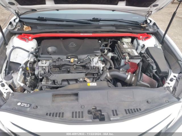 Photo 9 VIN: 4T1B11HK9JU596832 - TOYOTA CAMRY 