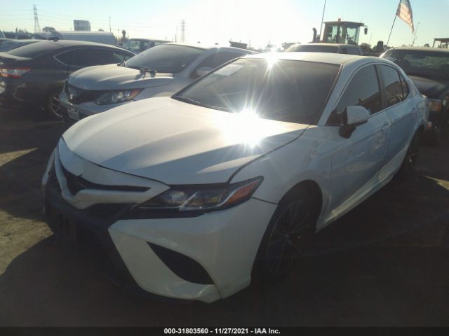 Photo 1 VIN: 4T1B11HK9JU603407 - TOYOTA CAMRY 