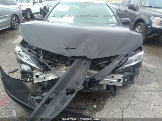 Photo 5 VIN: 4T1B11HK9JU603679 - TOYOTA CAMRY 