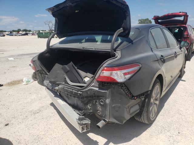 Photo 3 VIN: 4T1B11HK9JU607201 - TOYOTA CAMRY L 