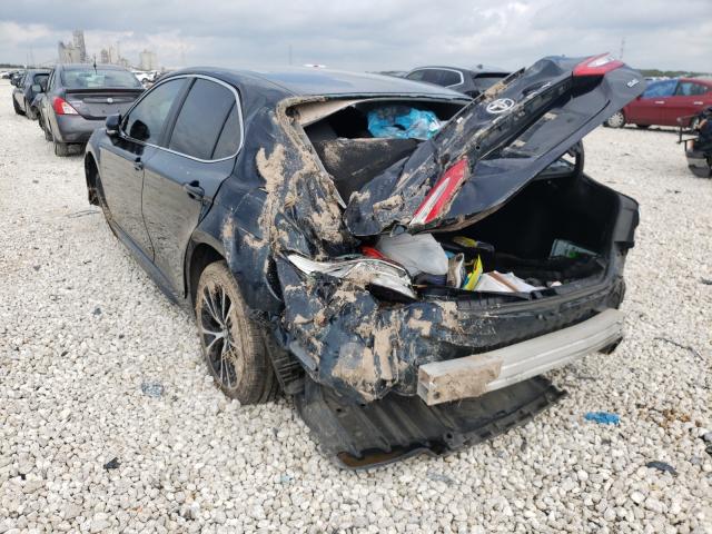 Photo 2 VIN: 4T1B11HK9JU622037 - TOYOTA CAMRY L 