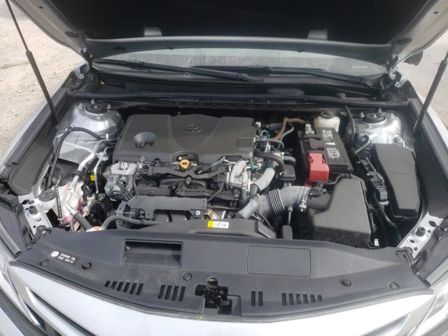 Photo 6 VIN: 4T1B11HK9JU628288 - TOYOTA CAMRY 