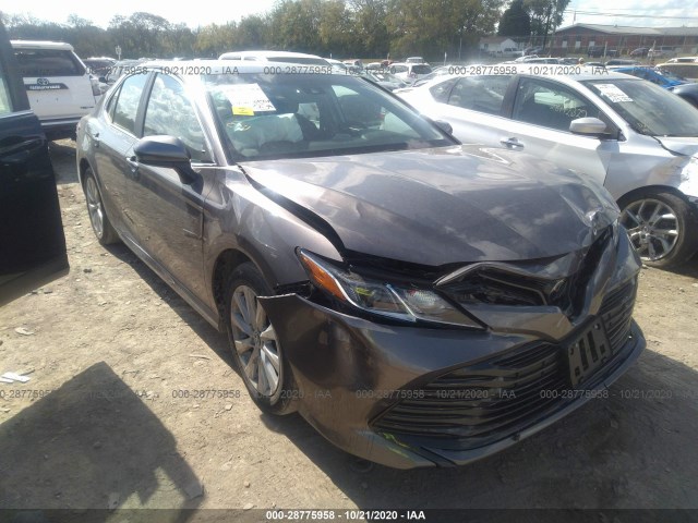 Photo 0 VIN: 4T1B11HK9JU628372 - TOYOTA CAMRY 