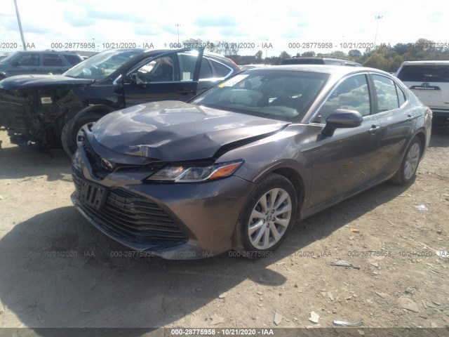 Photo 1 VIN: 4T1B11HK9JU628372 - TOYOTA CAMRY 